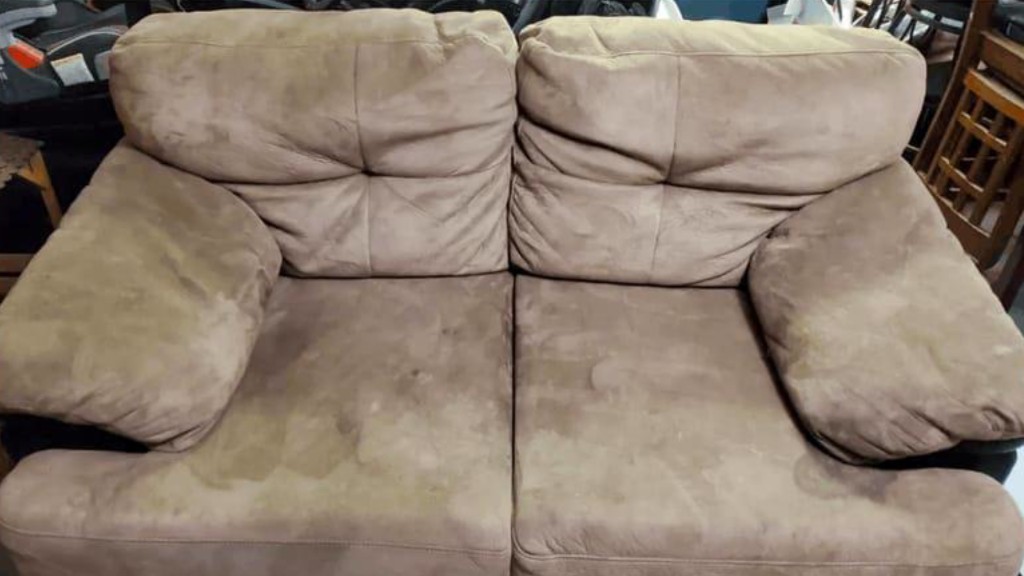 Couches before cleaning